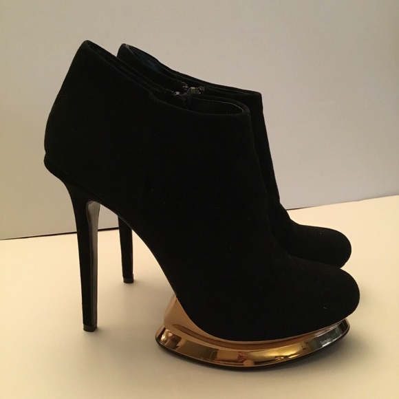 Dolce Vita Shoes - NWOT Dolce Vita Suede Gold Platform Booties